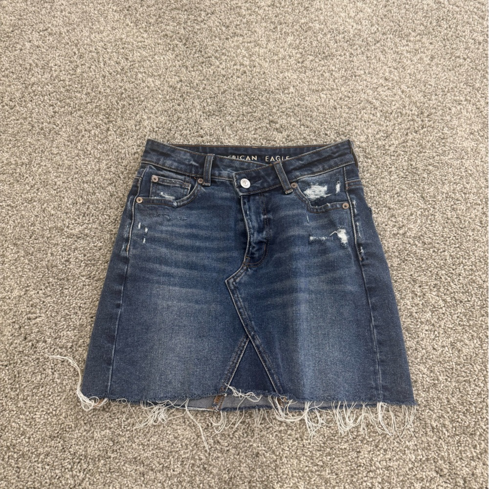 American eagle jean skirt